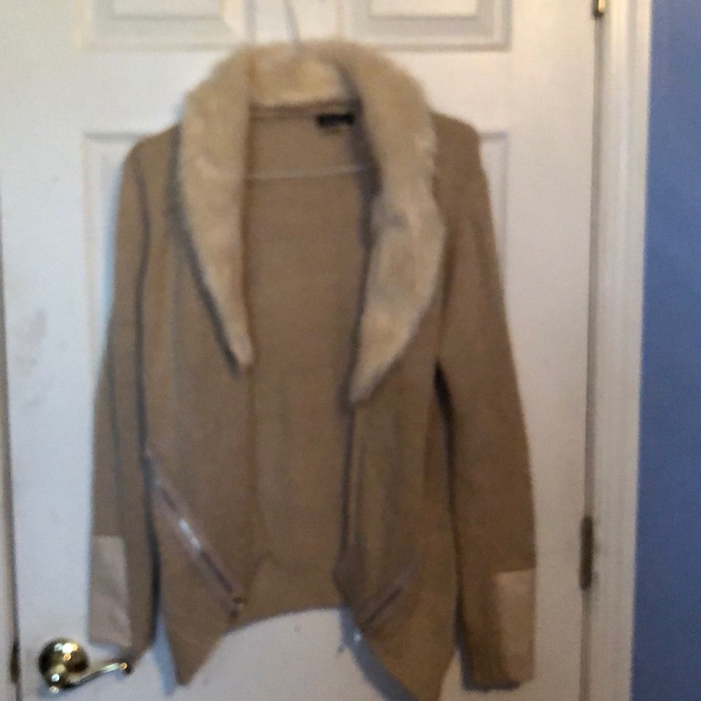 Cardigan sweater
